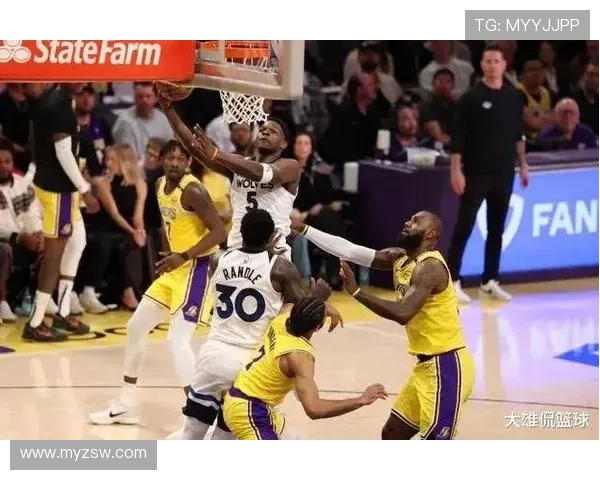 湖人狂胜国王东詹砍52分闪耀 湖人狂胜国王东詹砍52分闪耀